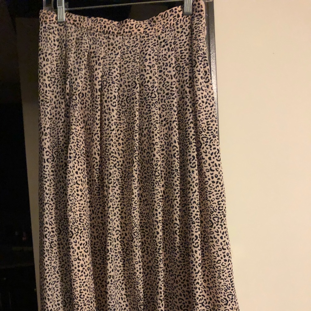 Leopard midi skirt